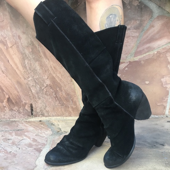 Black tall knee soft suede leather heeled slouchy - Picture 1 of 12
